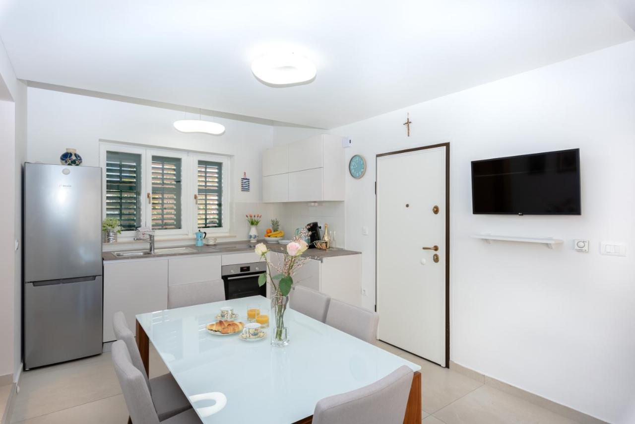 Apartment "Dida" With Free Private Parking Solin Buitenkant foto