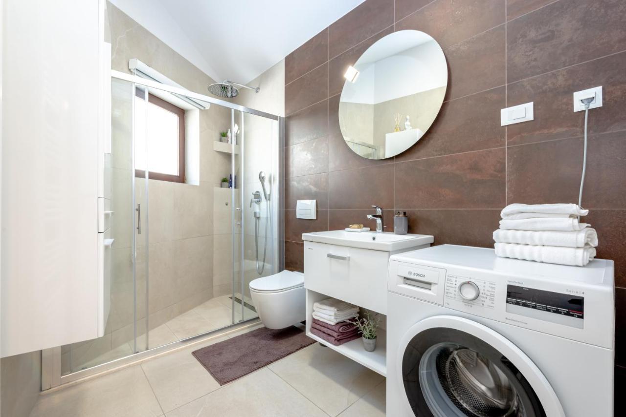 Apartment "Dida" With Free Private Parking Solin Buitenkant foto